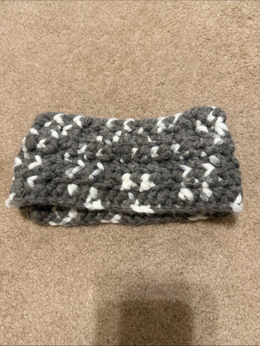 Chunky Crochet Headband - Gray & White
